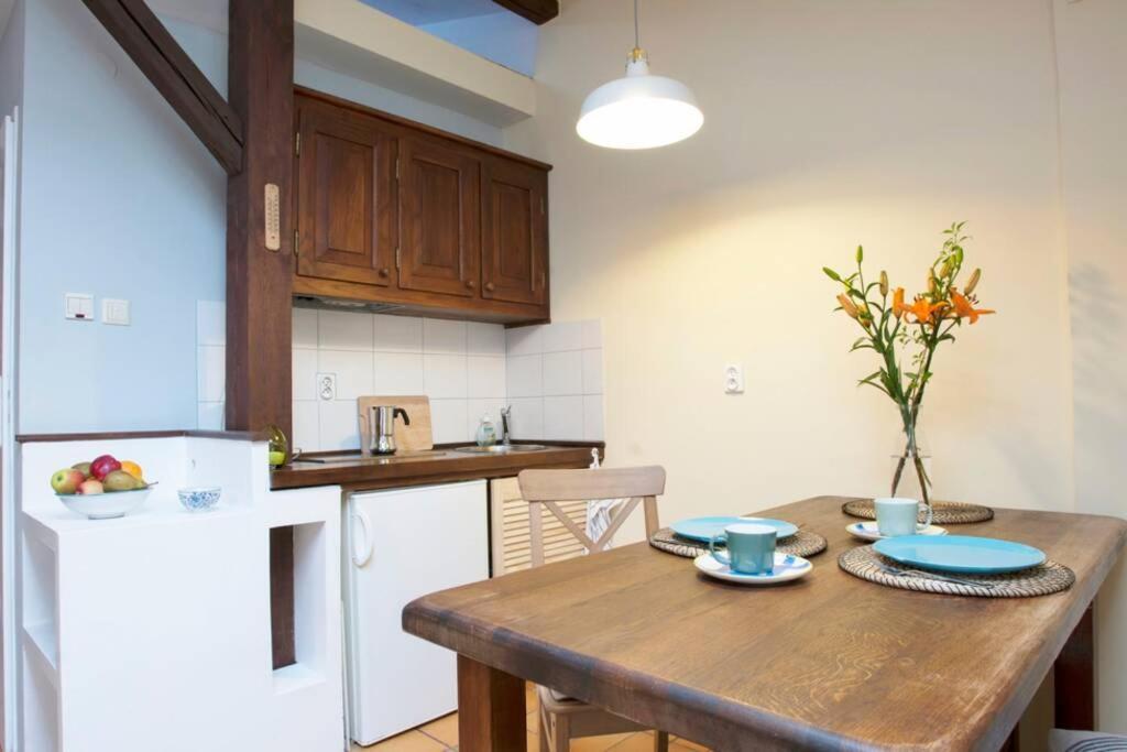 Bright Loft In Amazing Location Appartement Krakau Buitenkant foto
