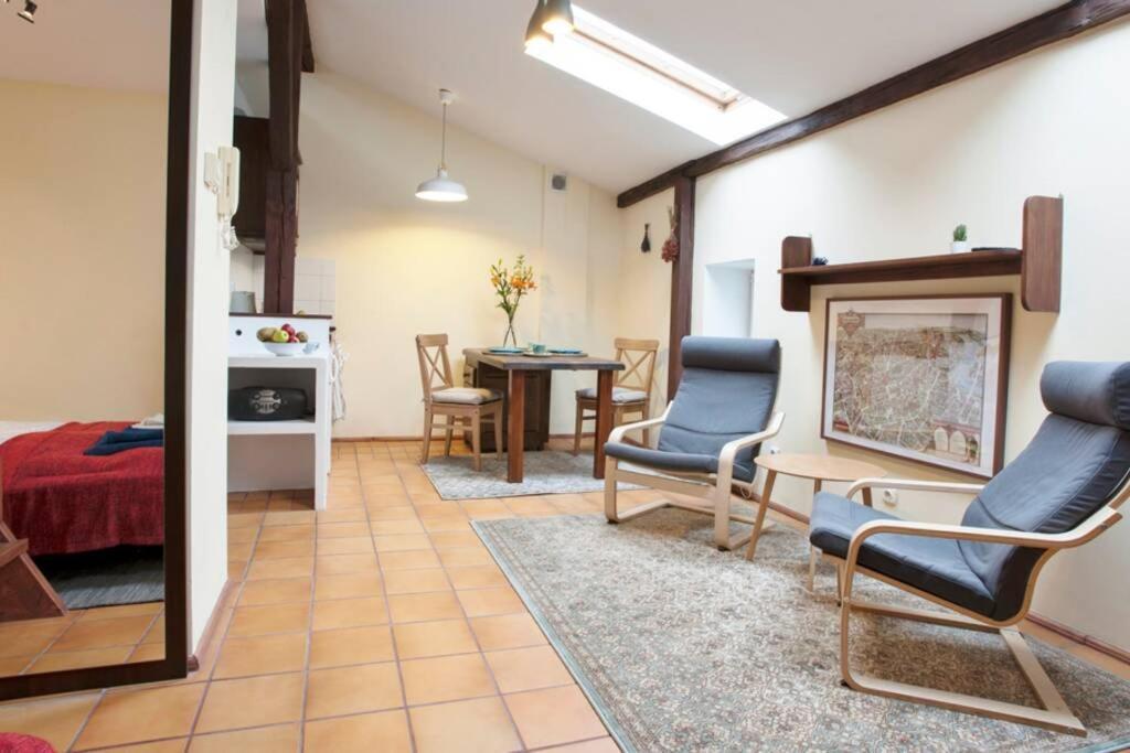Bright Loft In Amazing Location Appartement Krakau Buitenkant foto